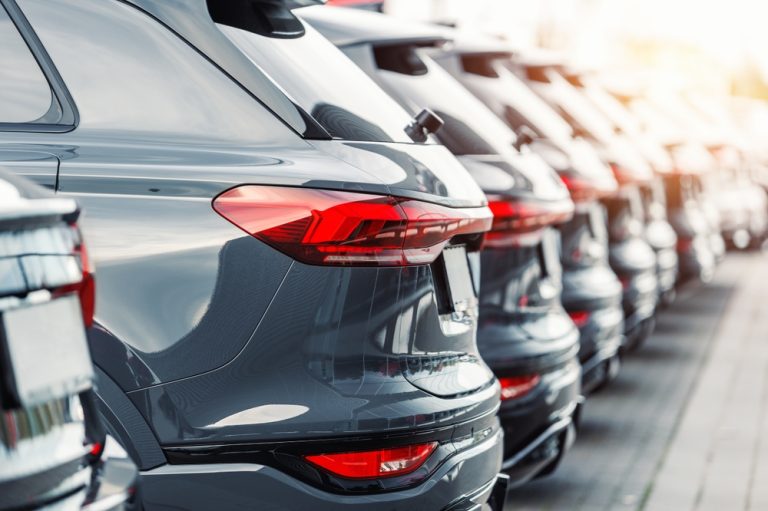Why Do Fleet and Company Vehicles Almost Always Stick With Standard 2D Number Plates?